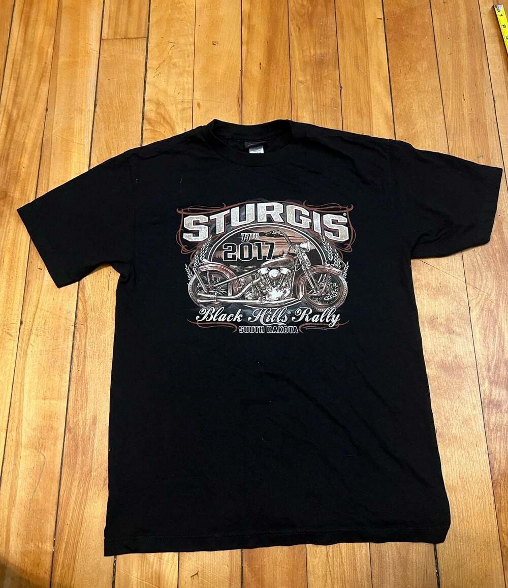 Hot Leathers 77th Sturgis 2017 Black Hills Rally Motorcycle T-Shirt